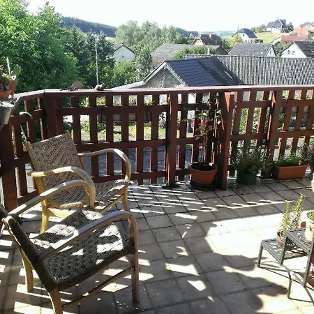 Ferienwohnungen-willrich-ferienwohnung-2 *